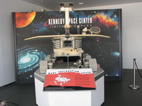 Neat Mars Exploration Rover LEGO model, a bit nicer than the ones that were sold publicly.