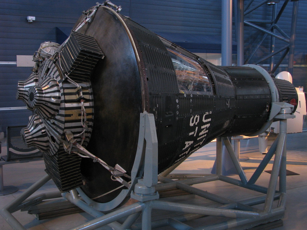 The (unflown) Mercury-Redstone 15B capsule at the Udvar-Hazy center.