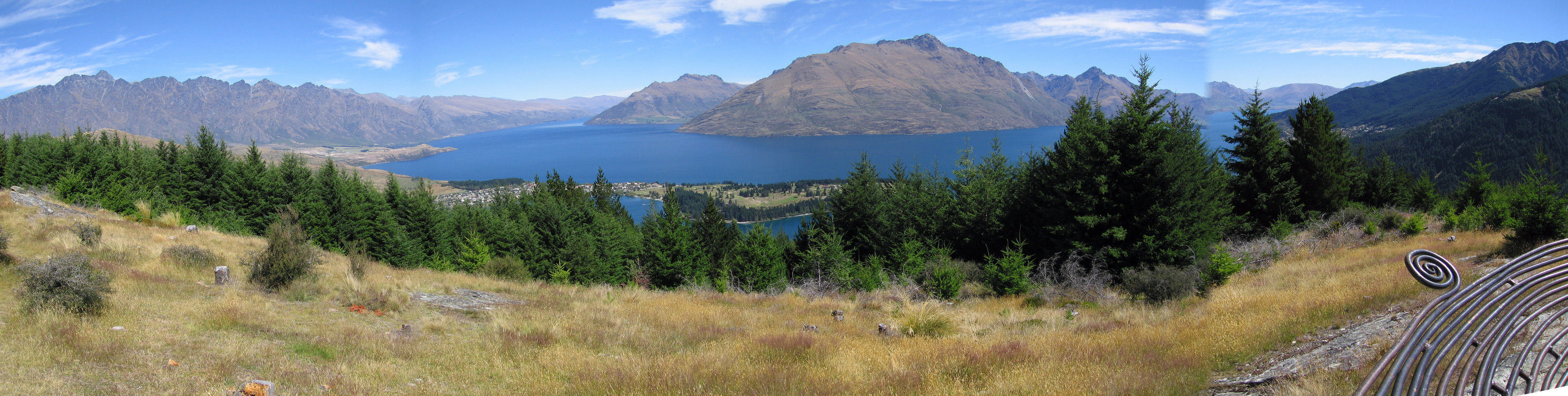View over Queenstown and the Remarkables, from the summit of Queenstown hill